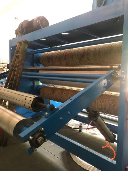 小纺织机械-山东2800型三辊压光机真实性认证资质已核查江苏 苏州9年